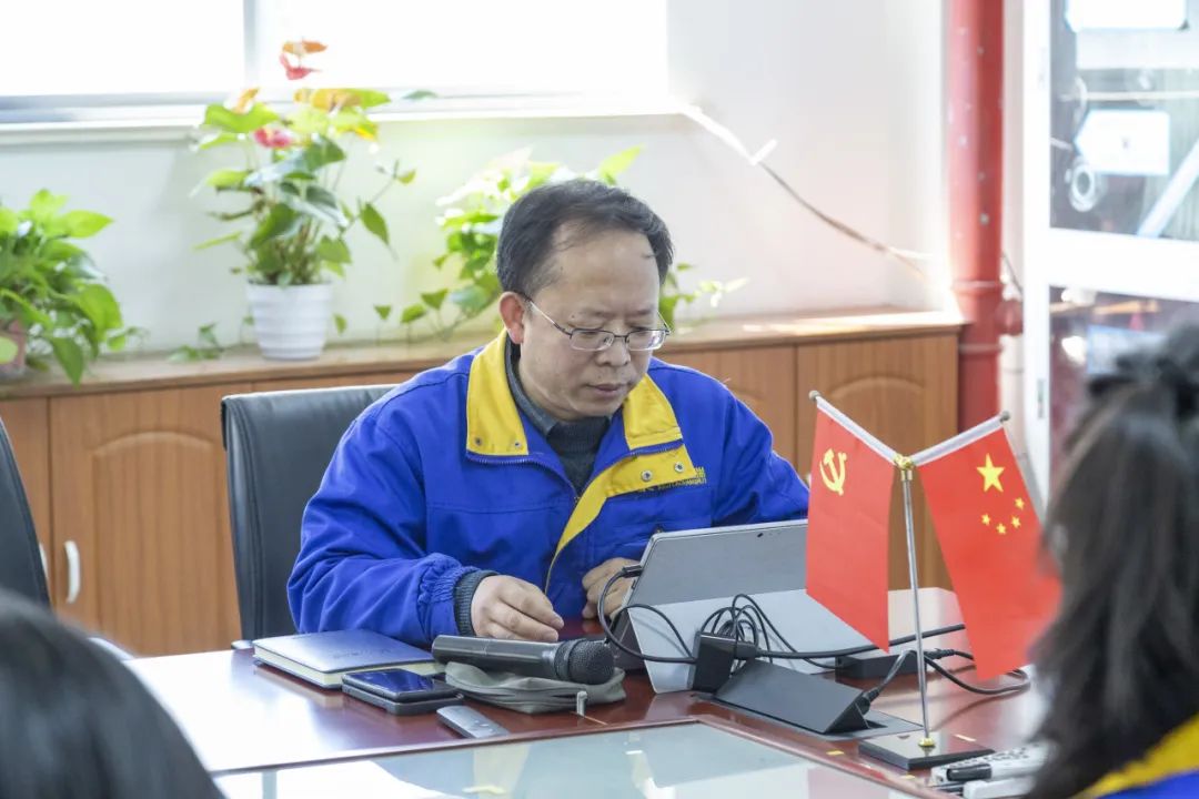 营销中心年度辉煌回顾:年终总结与展望(图4)