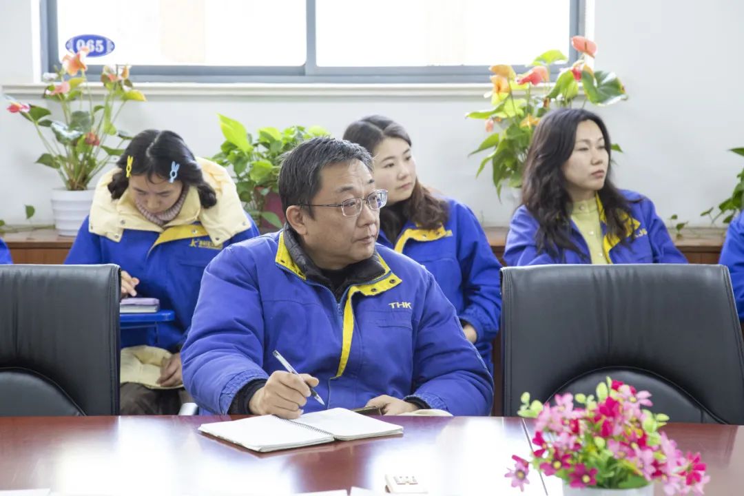 营销中心年度辉煌回顾:年终总结与展望(图6)